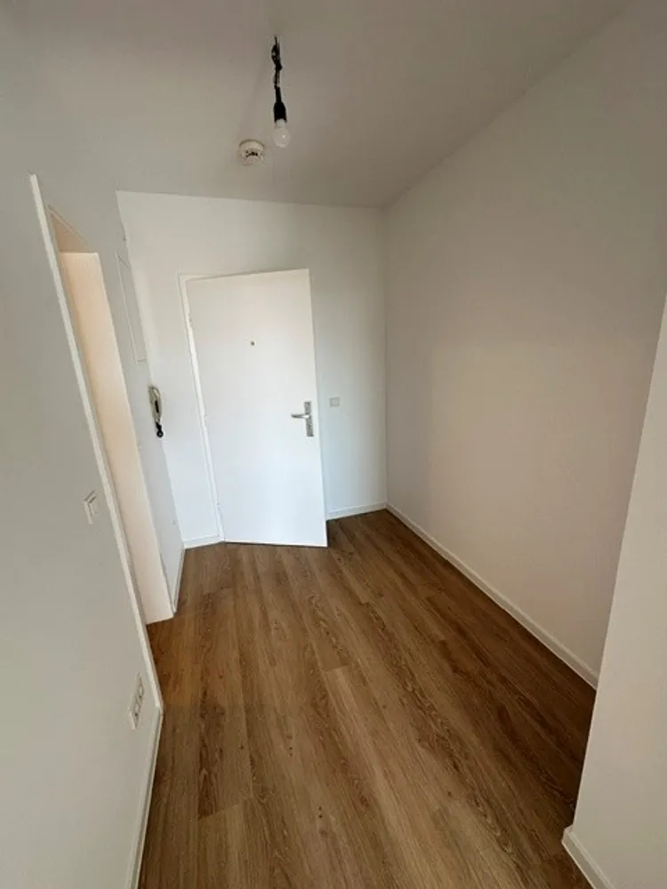 1 Zimmer Wohnung mit 34 m² in Wiesbaden – Bild 10