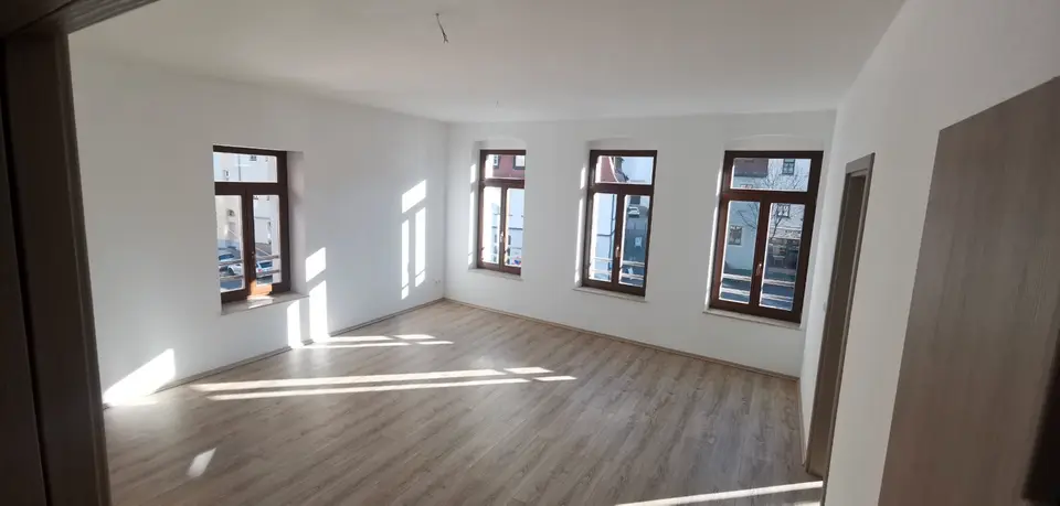 3 Zimmer Wohnung mit 103 m² in Mittweida – Bild 1