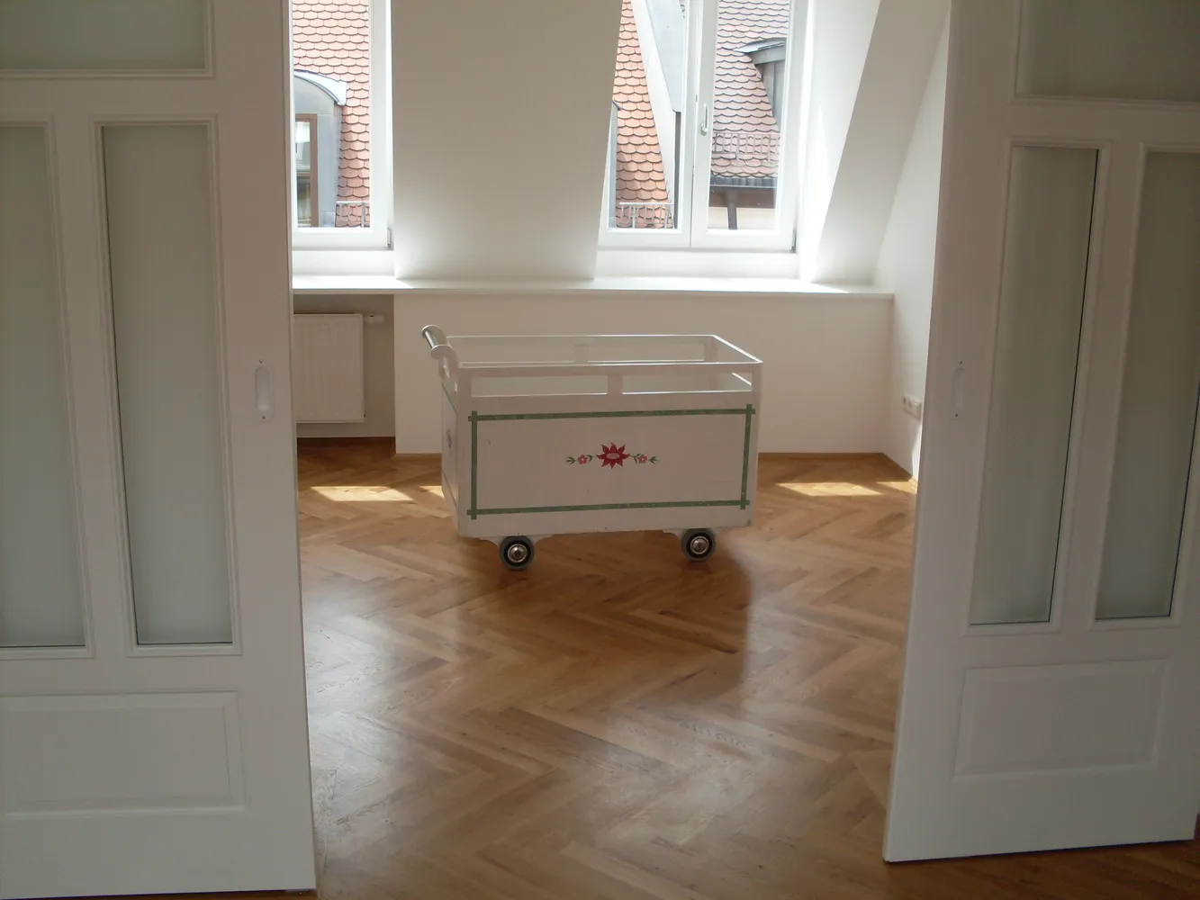 4 Zimmer Wohnung mit 75 m² in München – Bild 2