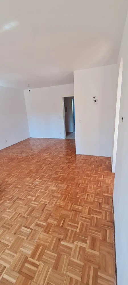 3 Zimmer Wohnung mit 81 m² in Regensburg – Bild 1