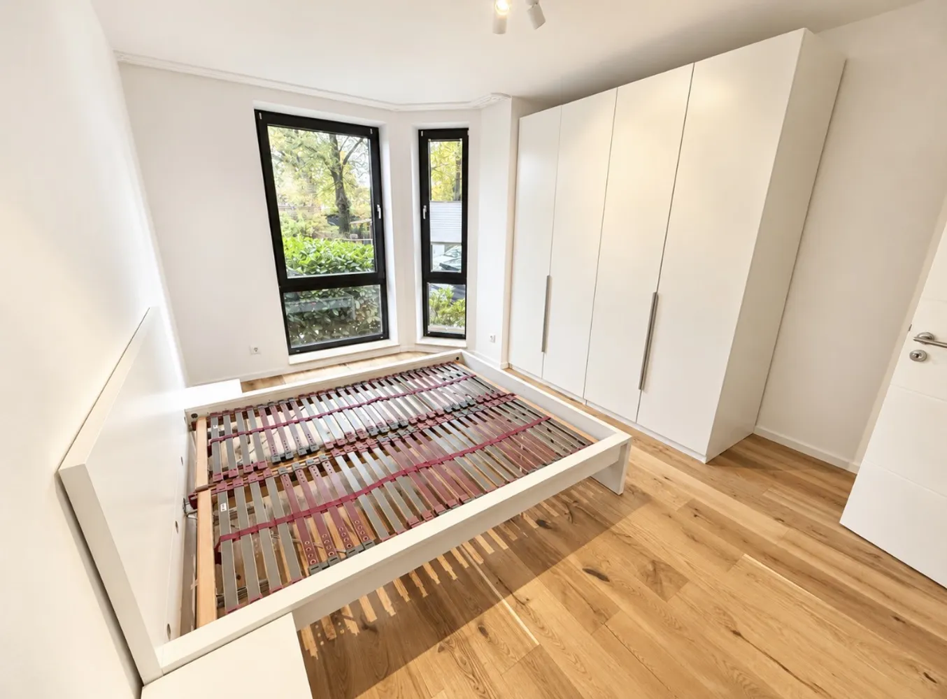 2 Zimmer Wohnung mit 71 m² in Düsseldorf – Bild 3
