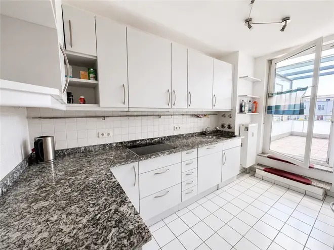 4 Zimmer Wohnung mit 103 m² in München – Bild 3