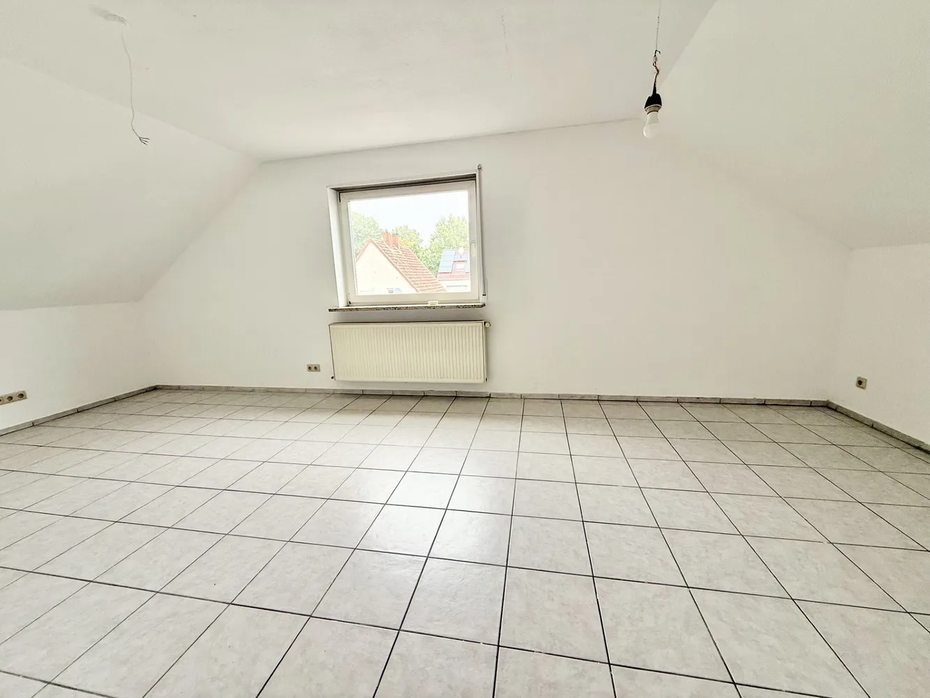 2 Zimmer Wohnung mit 54 m² in Homburg – Bild 3