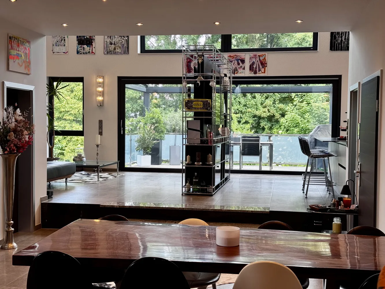 5 Zimmer Wohnung mit 240 m² in Pulheim – Bild 1