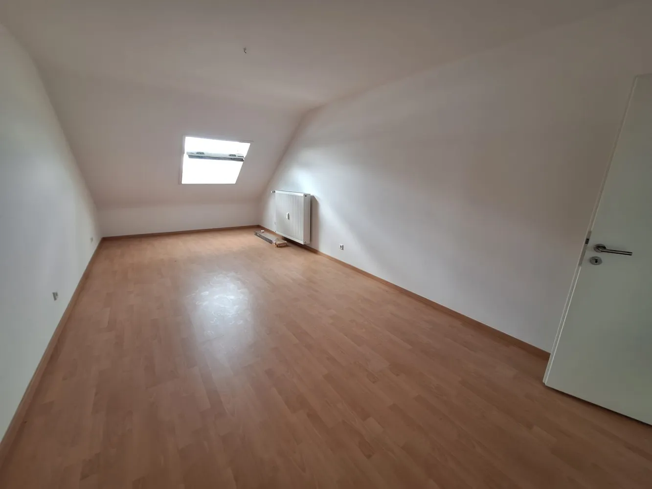 2 Zimmer Wohnung mit 75 m² in Langenfeld – Bild 5