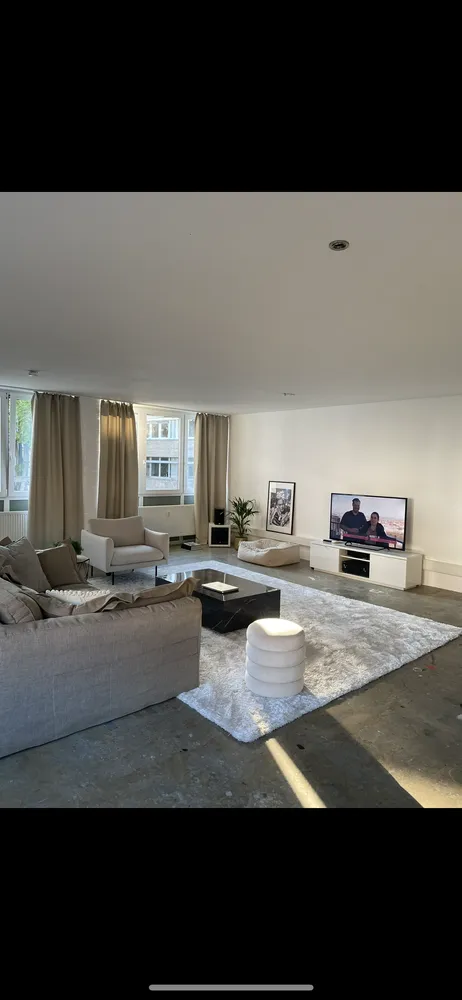 2 Zimmer Wohnung mit 160 m² in Frankfurt am Main – Bild 3