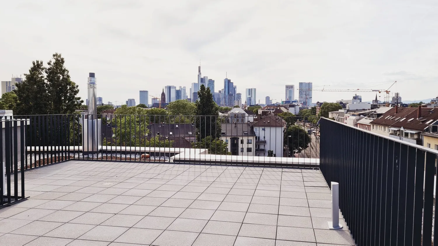 4 Zimmer Wohnung mit 169 m² in Frankfurt am Main – Bild 11