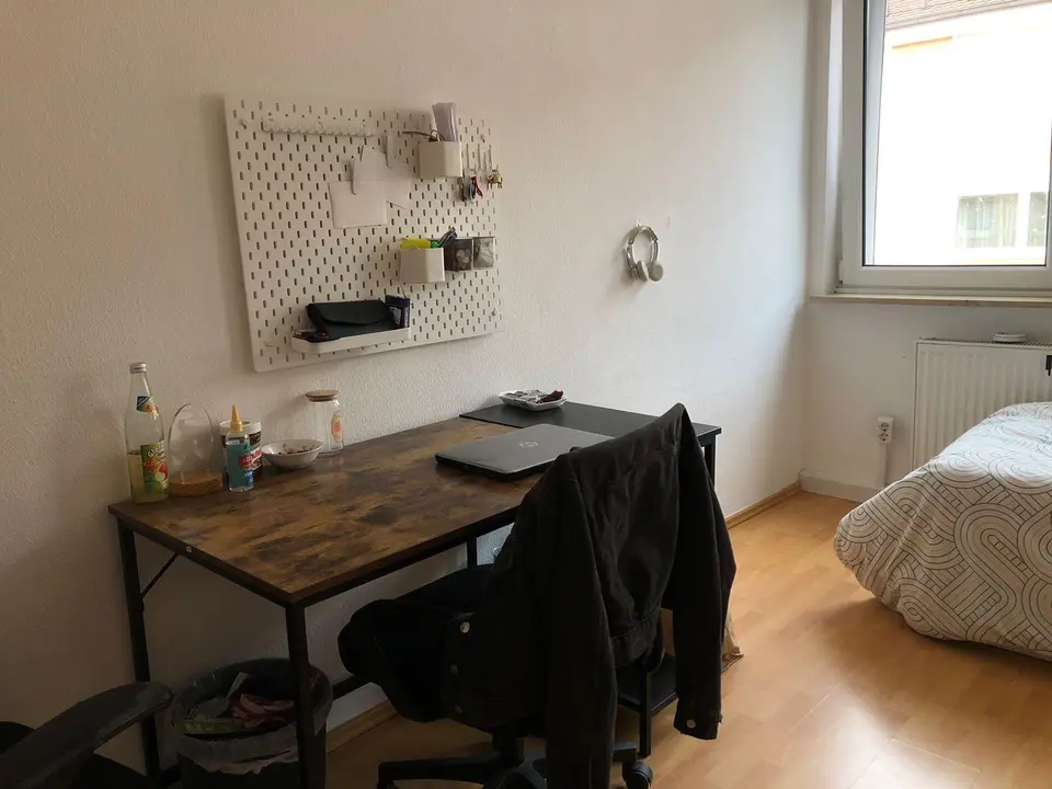 2 Zimmer Wohnung mit 110 m² in Nürnberg – Bild 3