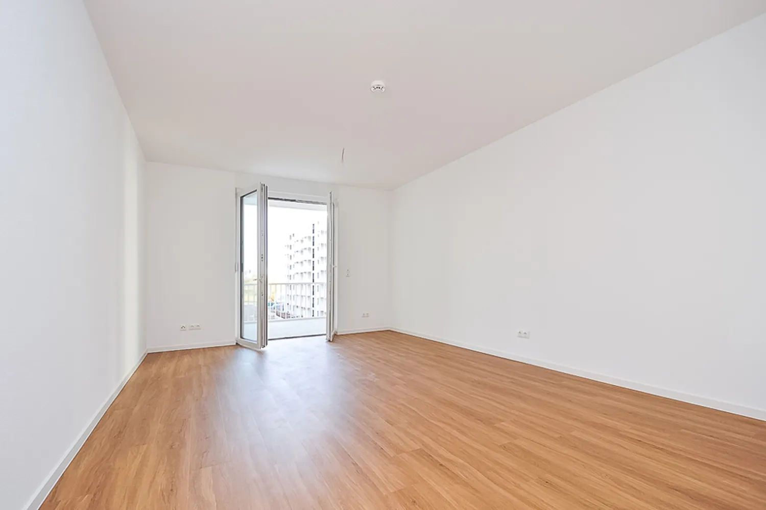 3 Zimmer Wohnung mit 75 m² in Berlin – Bild 2