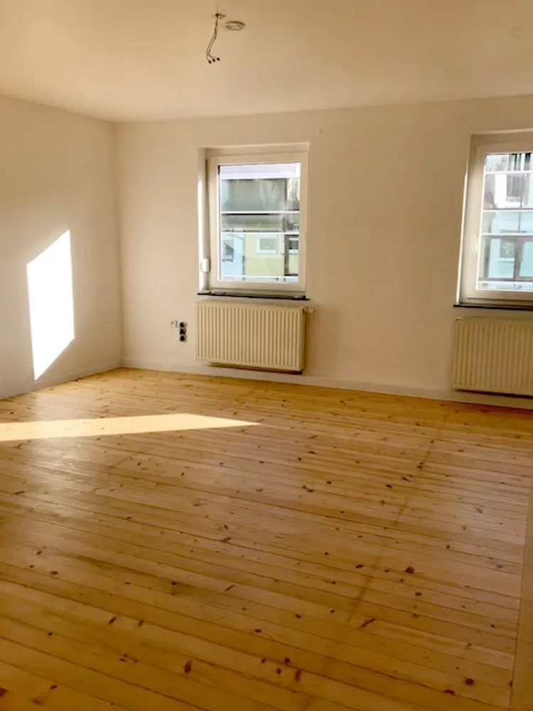 3 Zimmer Wohnung mit 83 m² in Friedrichshafen – Bild 1