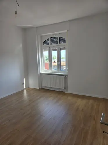 4 Zimmer Wohnung mit 107 m² in Frankfurt am Main – Bild 6