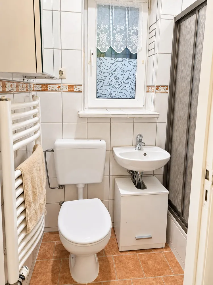 2 Zimmer Wohnung mit 50 m² in Kiel – Bild 2