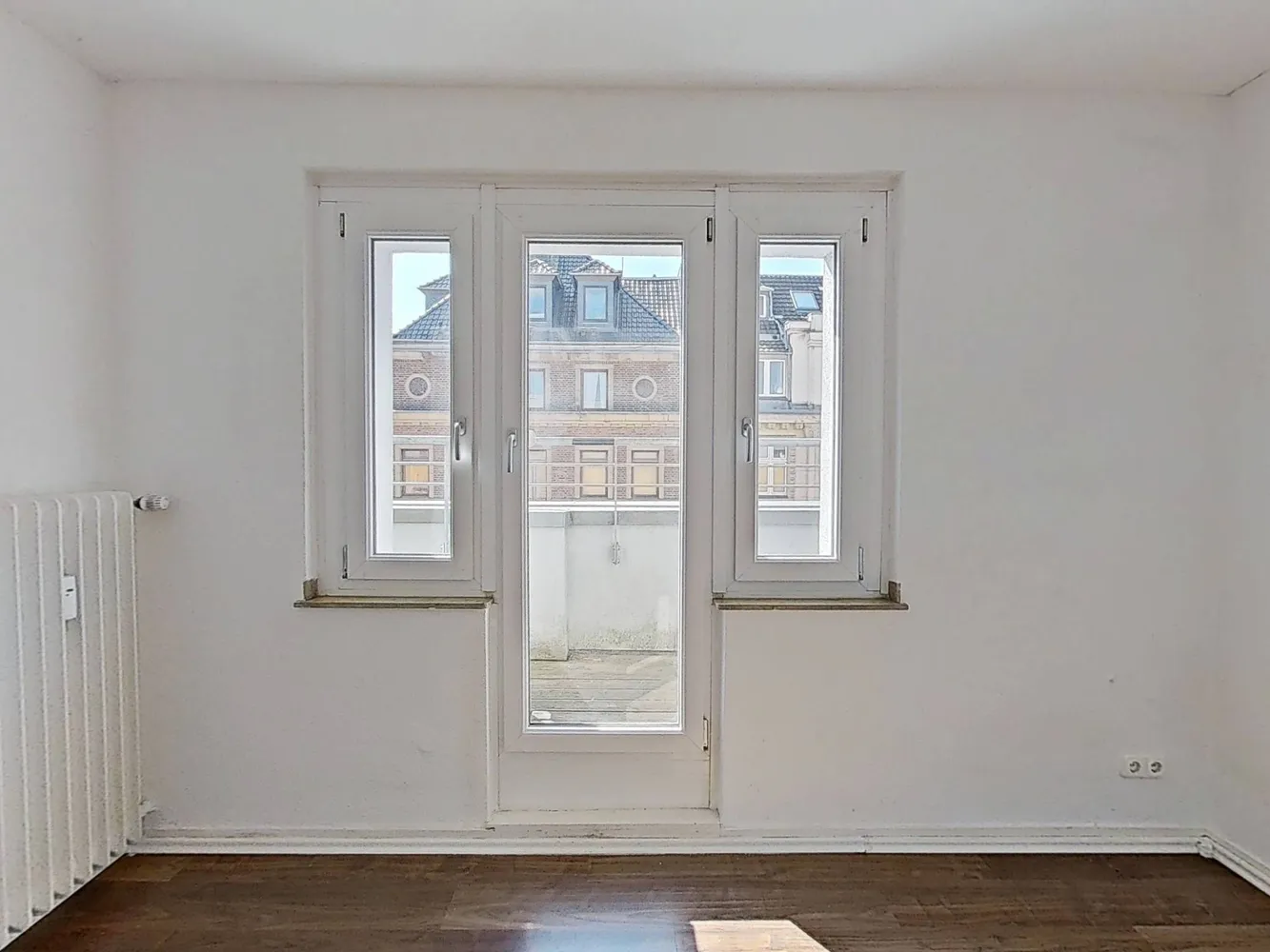 4 Zimmer Wohnung mit 106 m² in Köln – Bild 3