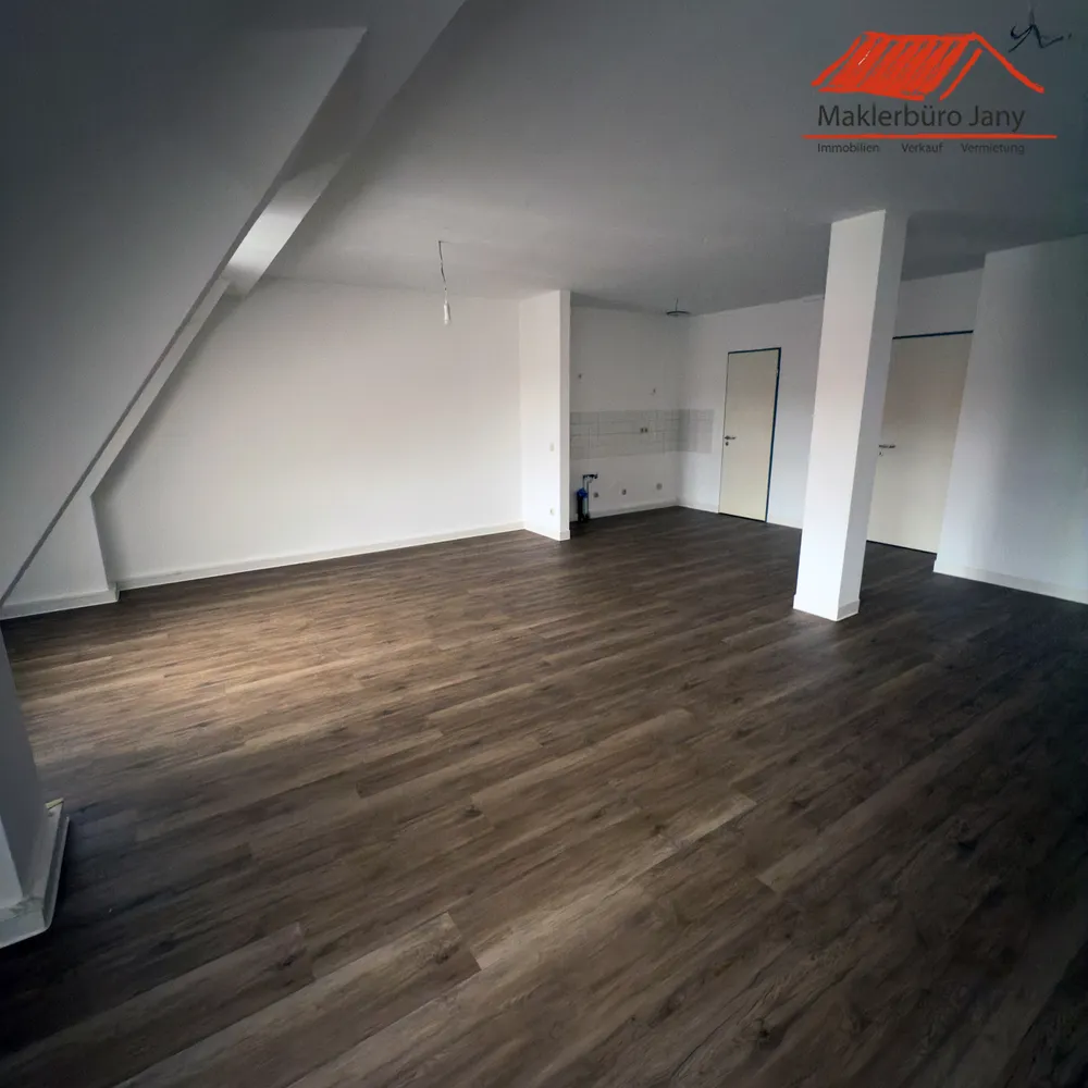 2 Zimmer Wohnung mit 82 m² in Görlitz – Bild 2