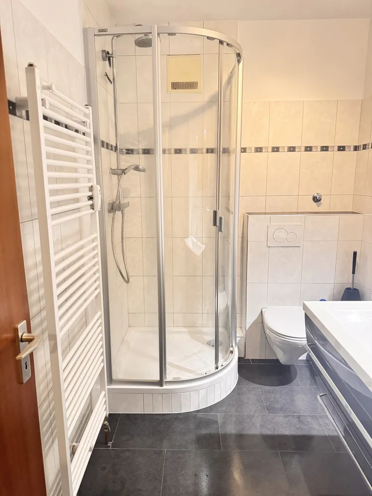 2 room apartment with 55 m² in Cologne – Photo 3