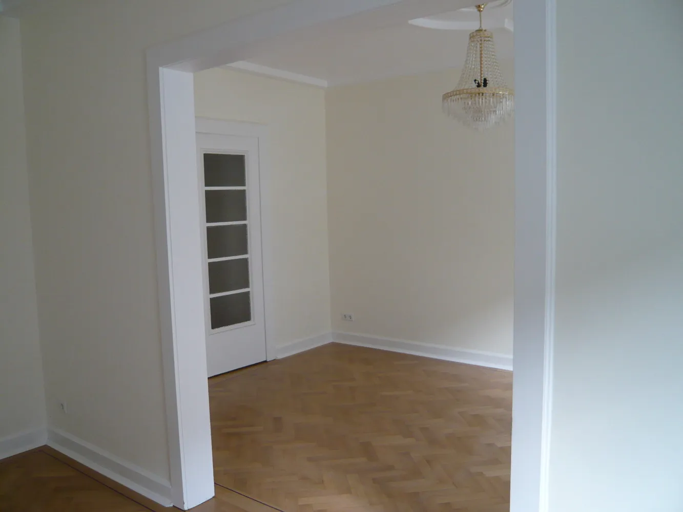 4 room apartment with 84 m² in Düsseldorf – Photo 2