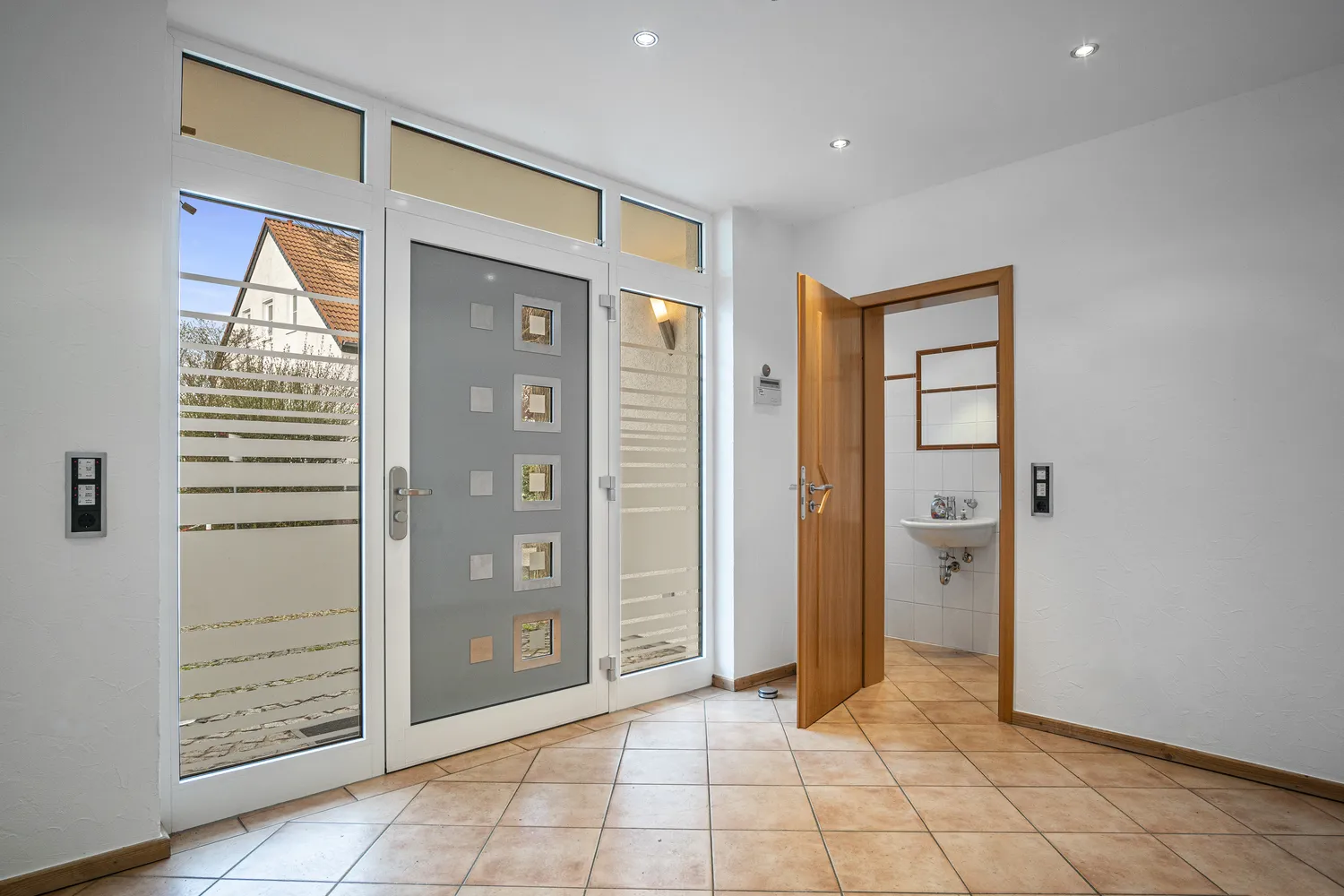 8 Zimmer Haus mit 281 m² in Oberursel (Taunus) – Bild 3