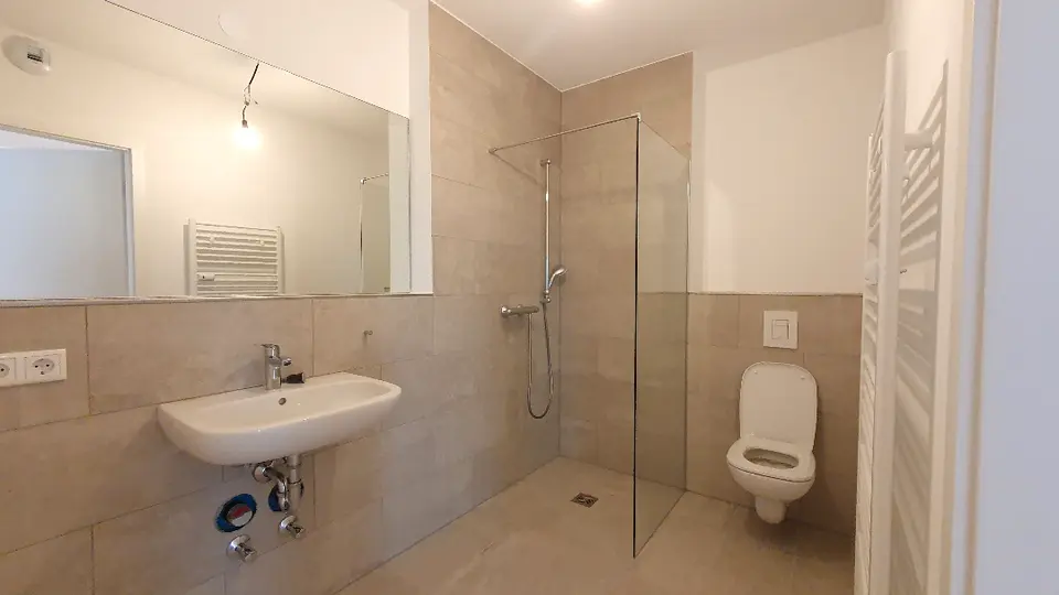 2 Zimmer Wohnung mit 63 m² in Hannover – Bild 2