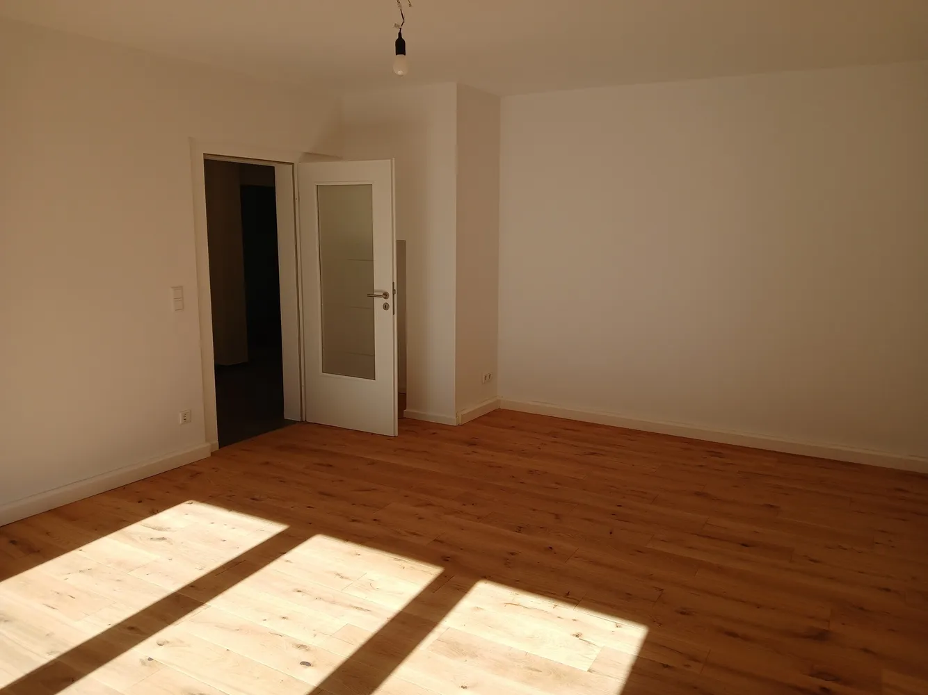 3 Zimmer Wohnung mit 70 m² in Essen – Bild 2