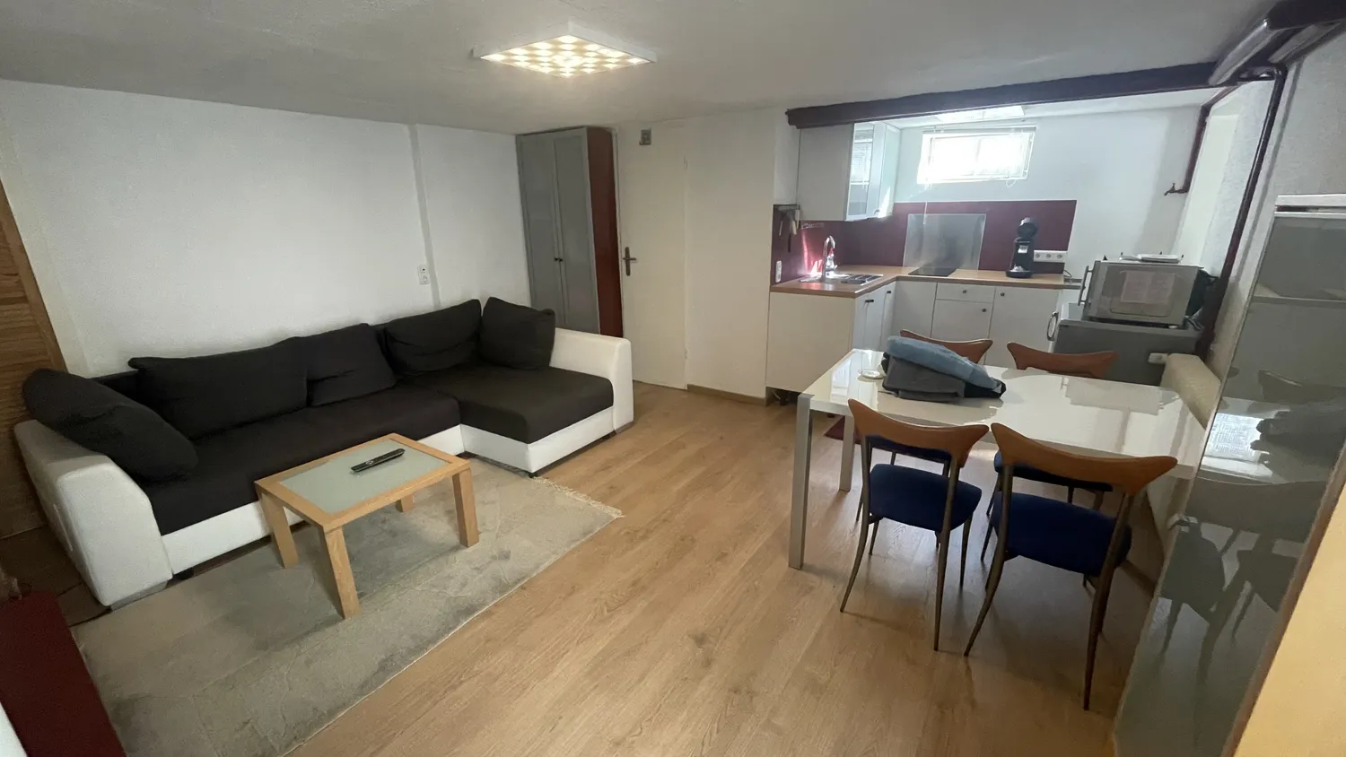 2 Zimmer Wohnung mit 36 m² in Freiburg im Breisgau – Bild 1