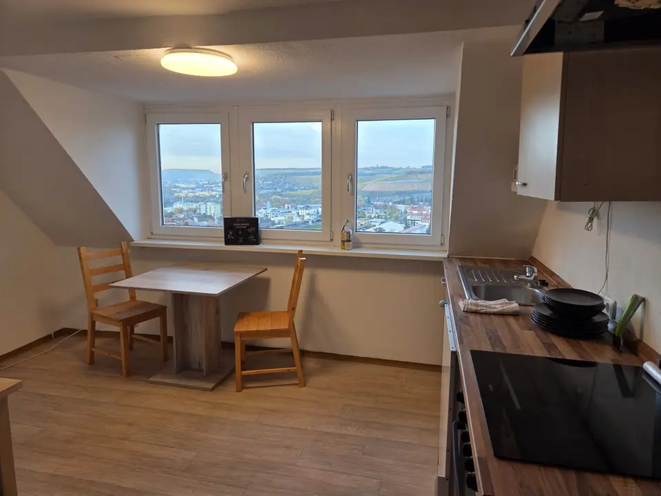3 Zimmer Wohnung mit 50 m² in Würzburg – Bild 2