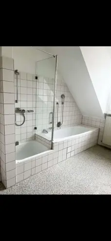 5 Zimmer Wohnung mit 120 m² in Frankfurt am Main – Bild 5