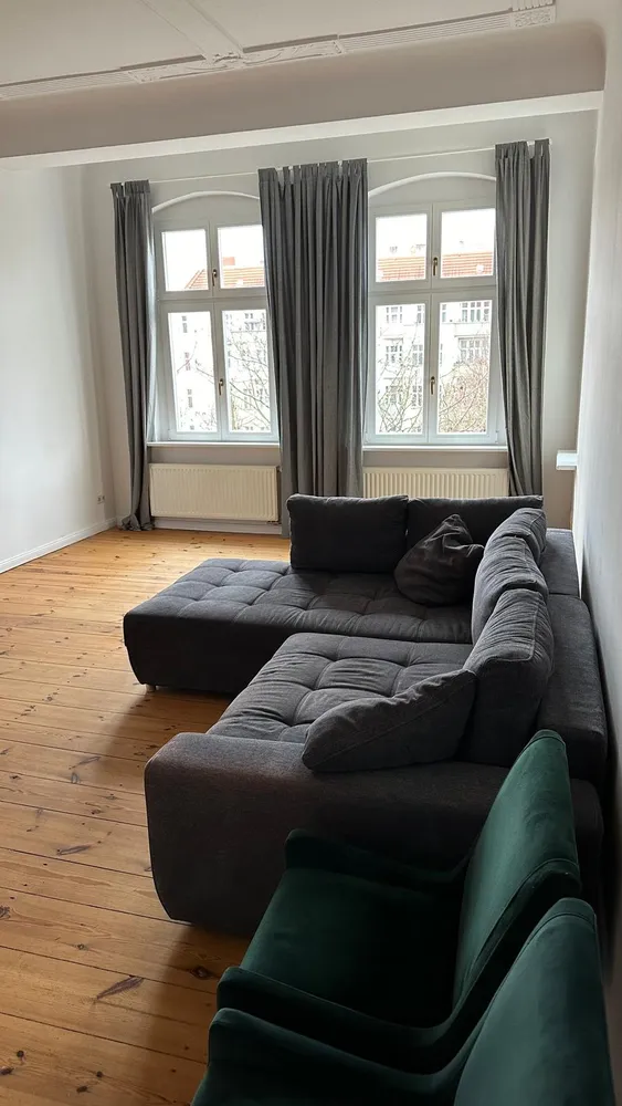 2 Zimmer Wohnung mit 75 m² in Berlin – Bild 2
