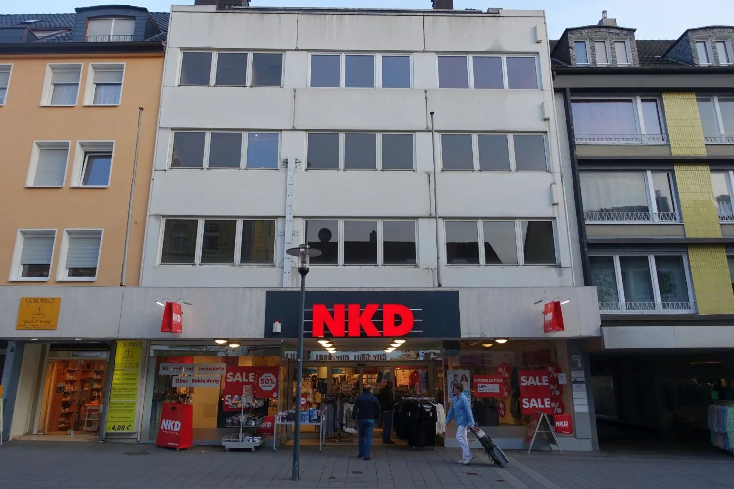 5 Zimmer Wohnung mit 140 m² in Hattingen – Bild 2