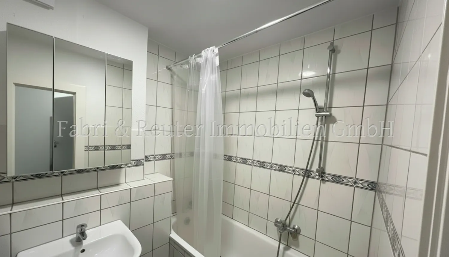3 Zimmer Wohnung mit 109 m² in Krefeld – Bild 12