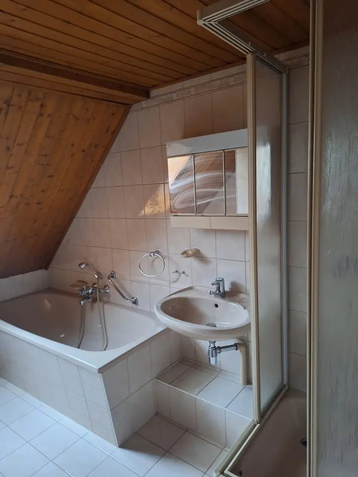 4 Zimmer Wohnung mit 120 m² in Rudolstadt – Bild 7