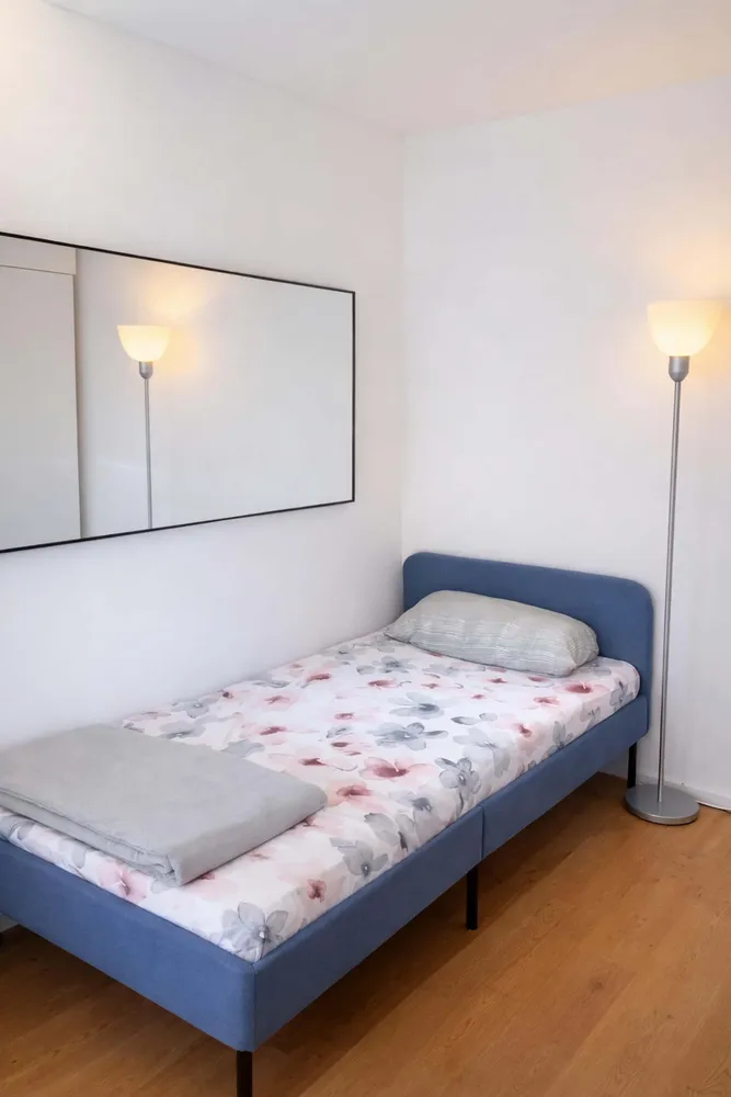 Shared room with 15 m² in Munich – Photo 4
