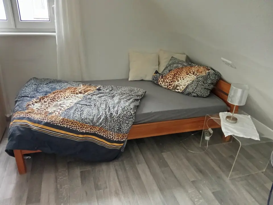 WG-Zimmer mit 70 m² in Weingarten – Bild 2
