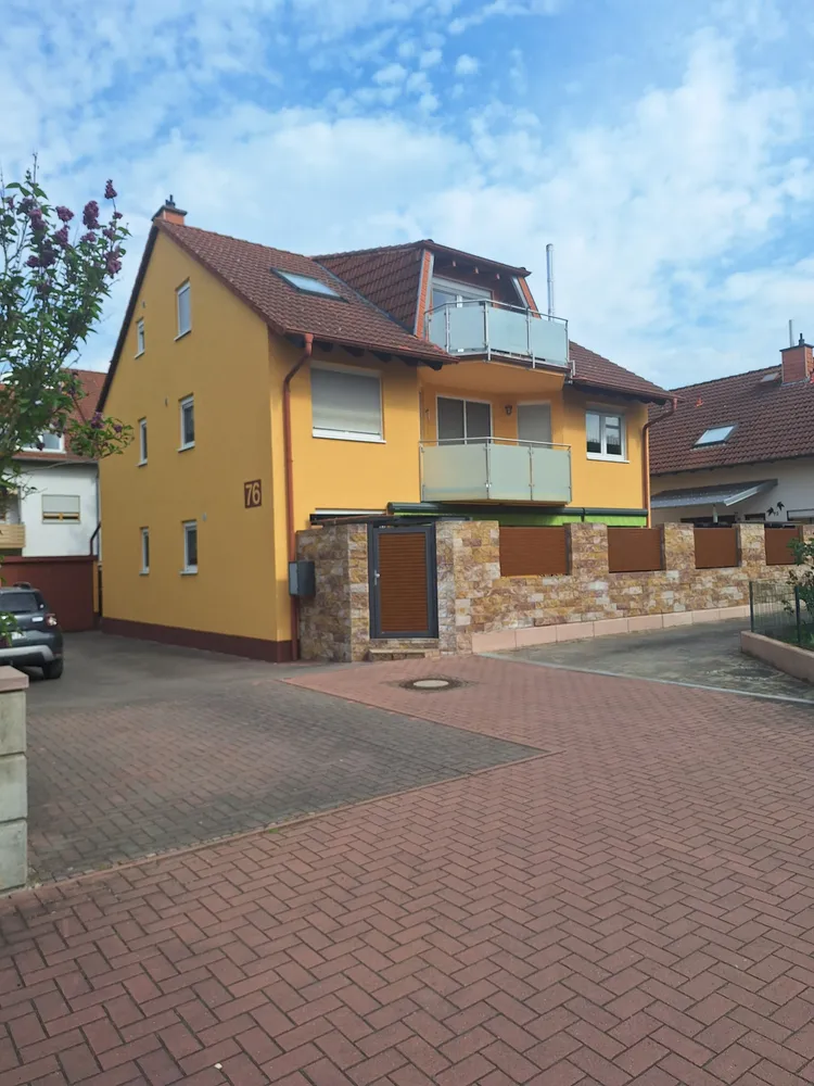 2 Zimmer Wohnung mit 72 m² in Ludwigshafen am Rhein – Bild 1