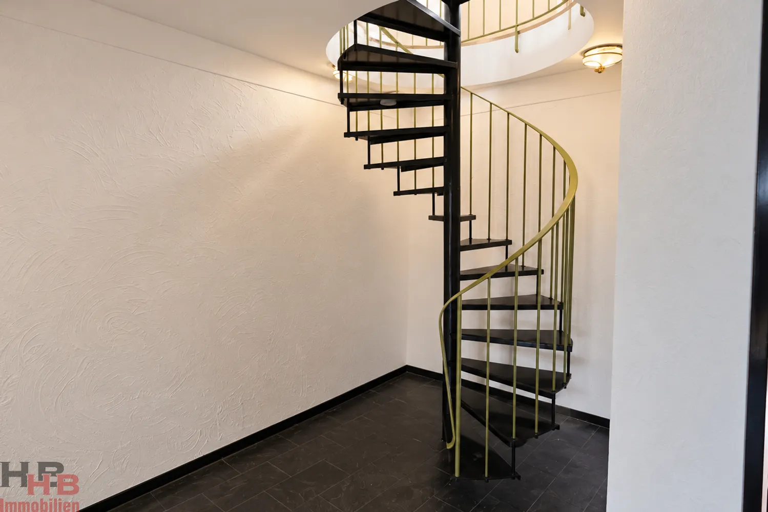 6 Zimmer Wohnung mit 147 m² in Bremen – Bild 5