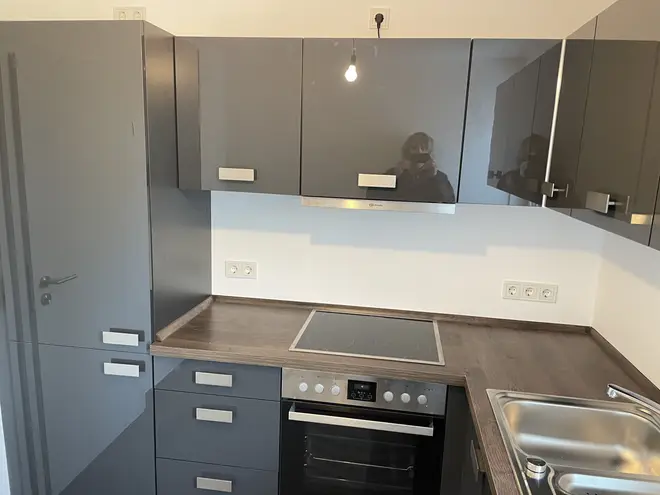 3 Zimmer Wohnung mit 100 m² in Wiesbaden – Bild 2