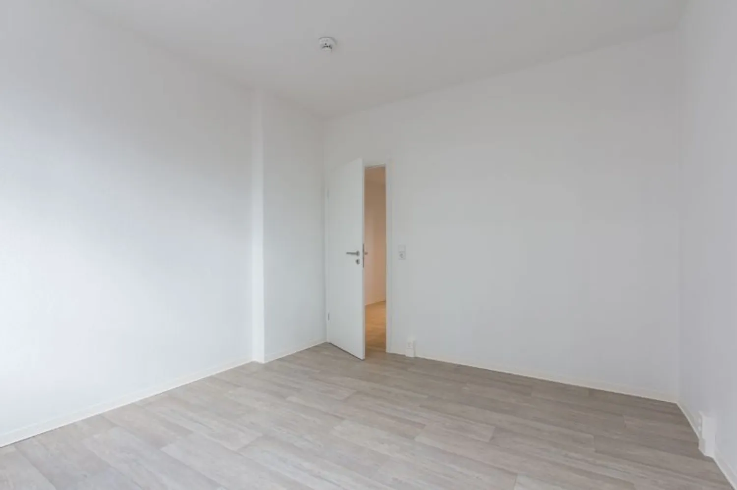 3 Zimmer Wohnung mit 57 m² in Magdeburg – Bild 3