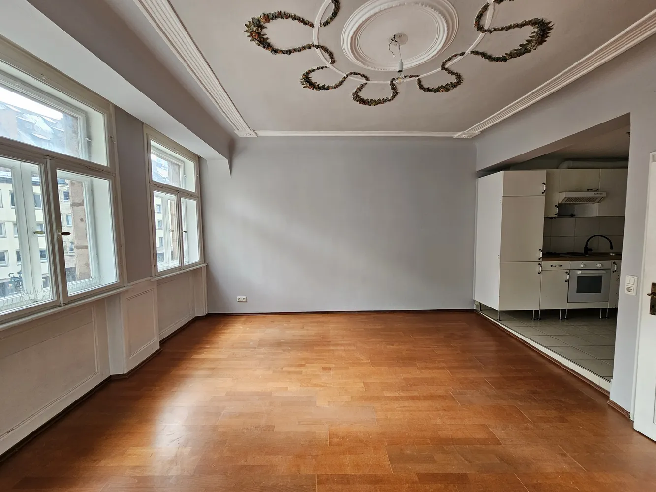 3 Zimmer Wohnung mit 80 m² in Nürnberg – Bild 2