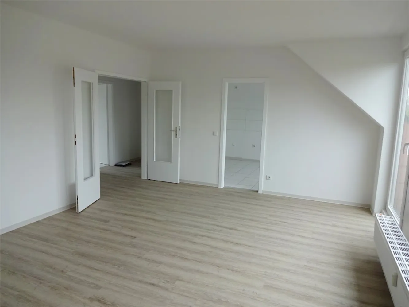 2 Zimmer Wohnung mit 66 m² in Mönchengladbach – Bild 2