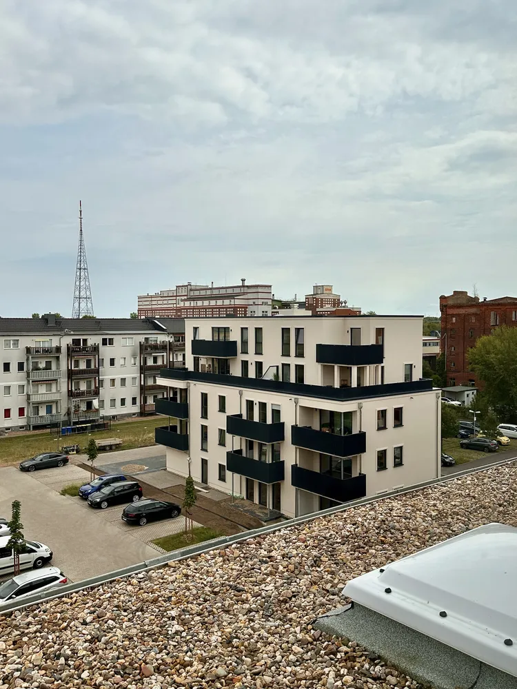 2 Zimmer Wohnung mit 98 m² in Magdeburg – Bild 4