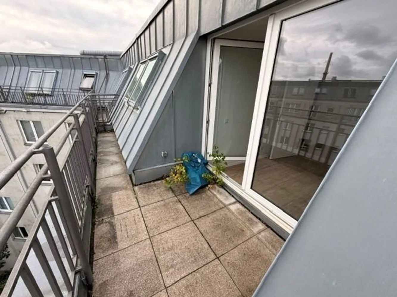 2 Zimmer Wohnung mit 73 m² in Berlin – Bild 9
