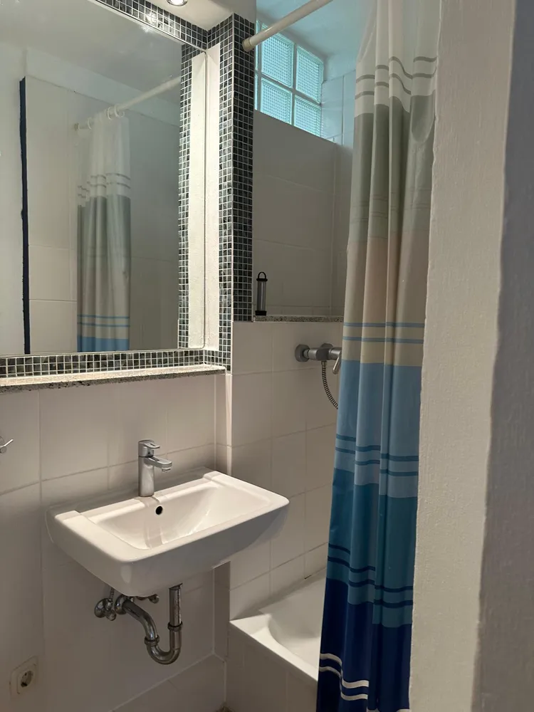 2 Zimmer Wohnung mit 42 m² in Hamburg – Bild 9