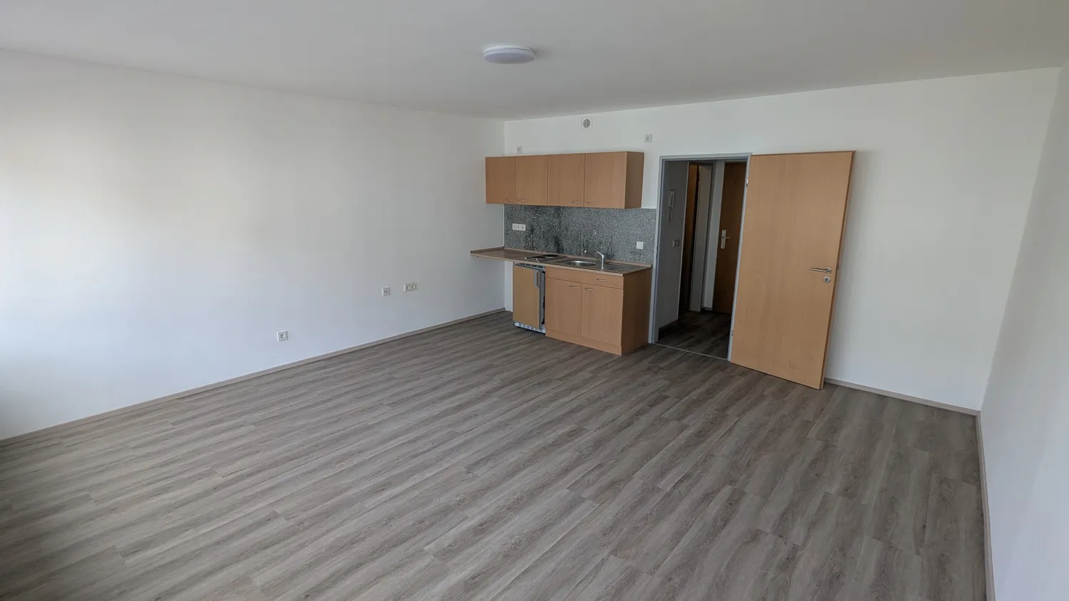 1 Zimmer Wohnung mit 28 m² in Köln – Bild 11