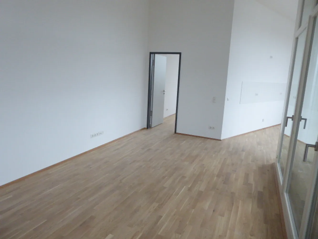 4 Zimmer Wohnung mit 119 m² in Chemnitz – Bild 11
