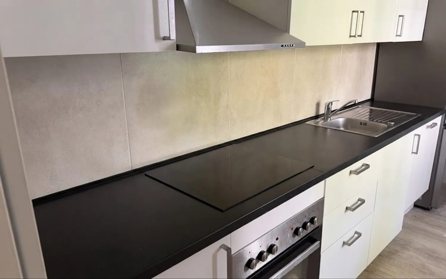 4 Zimmer Wohnung mit 90 m² in Frankfurt am Main – Bild 1