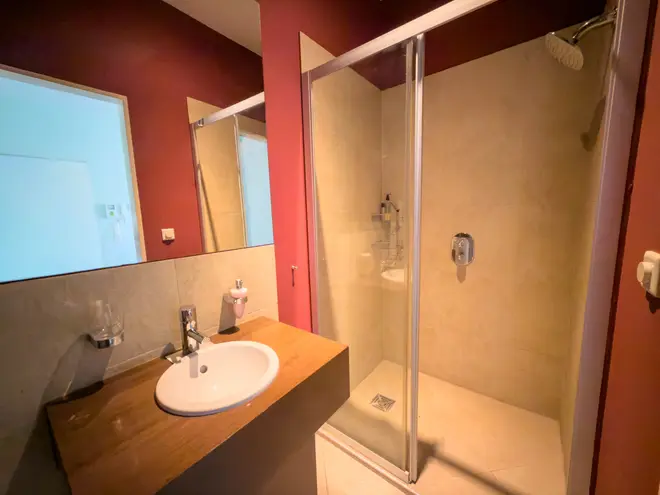 4 Zimmer Wohnung mit 138 m² in Düsseldorf – Bild 9