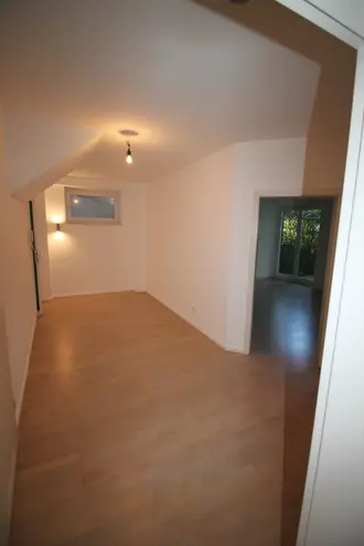 2 Zimmer Wohnung mit 100 m² in Mülheim an der Ruhr – Bild 4