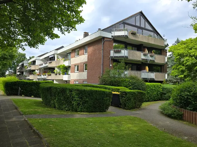 4 Zimmer Wohnung mit 99 m² in Krefeld – Bild 1