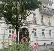 2 Zimmer Wohnung mit 76 m² in Berlin – Bild 4