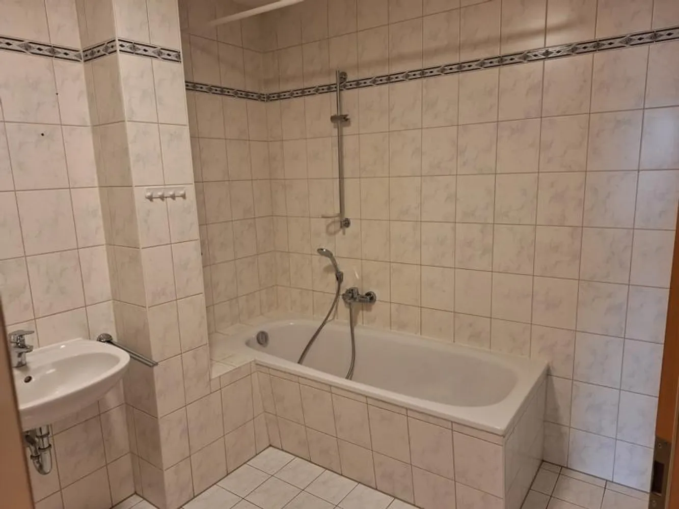 2 room apartment with 47 m² in Gera – Photo 7