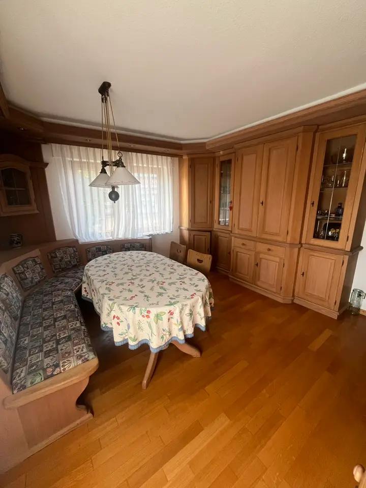 6 Zimmer Wohnung mit 180 m² in Stuttgart – Bild 4